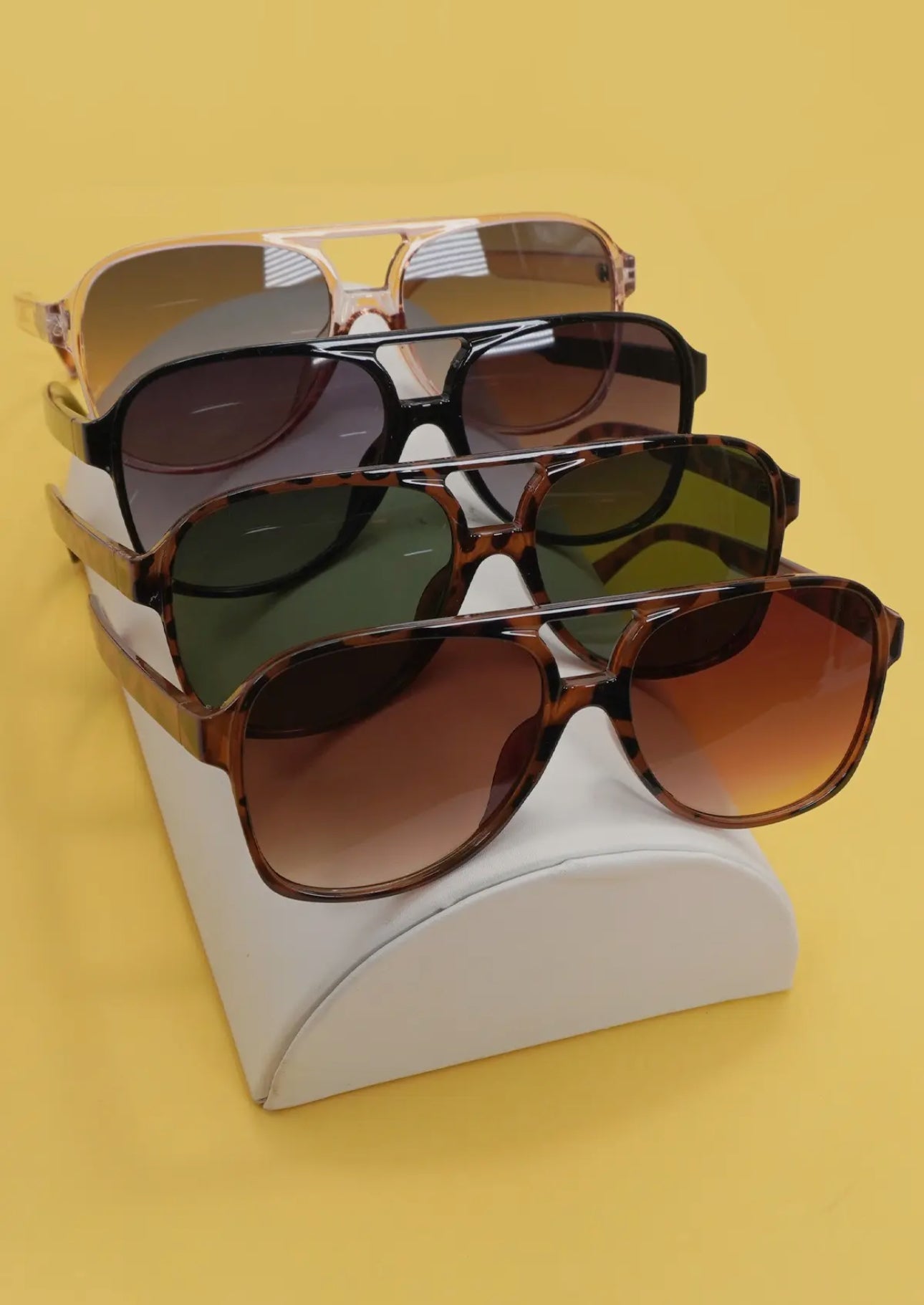 Classic Oversized Sunnies