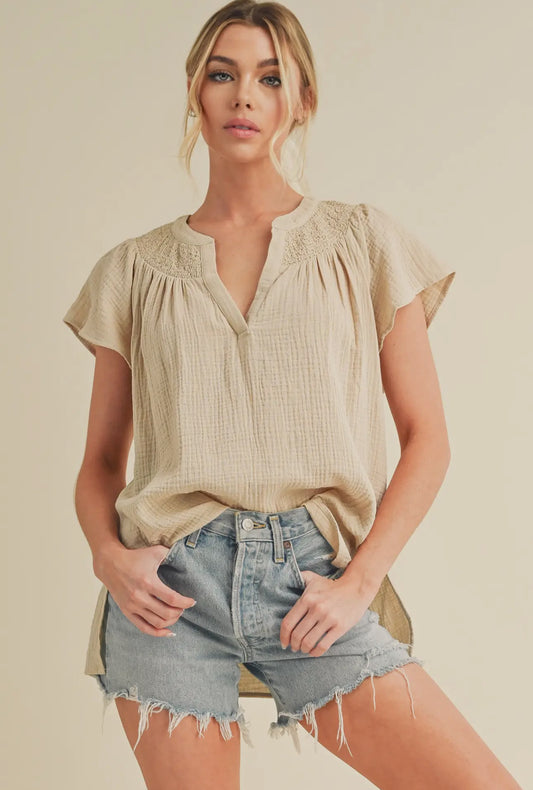 Thia Top