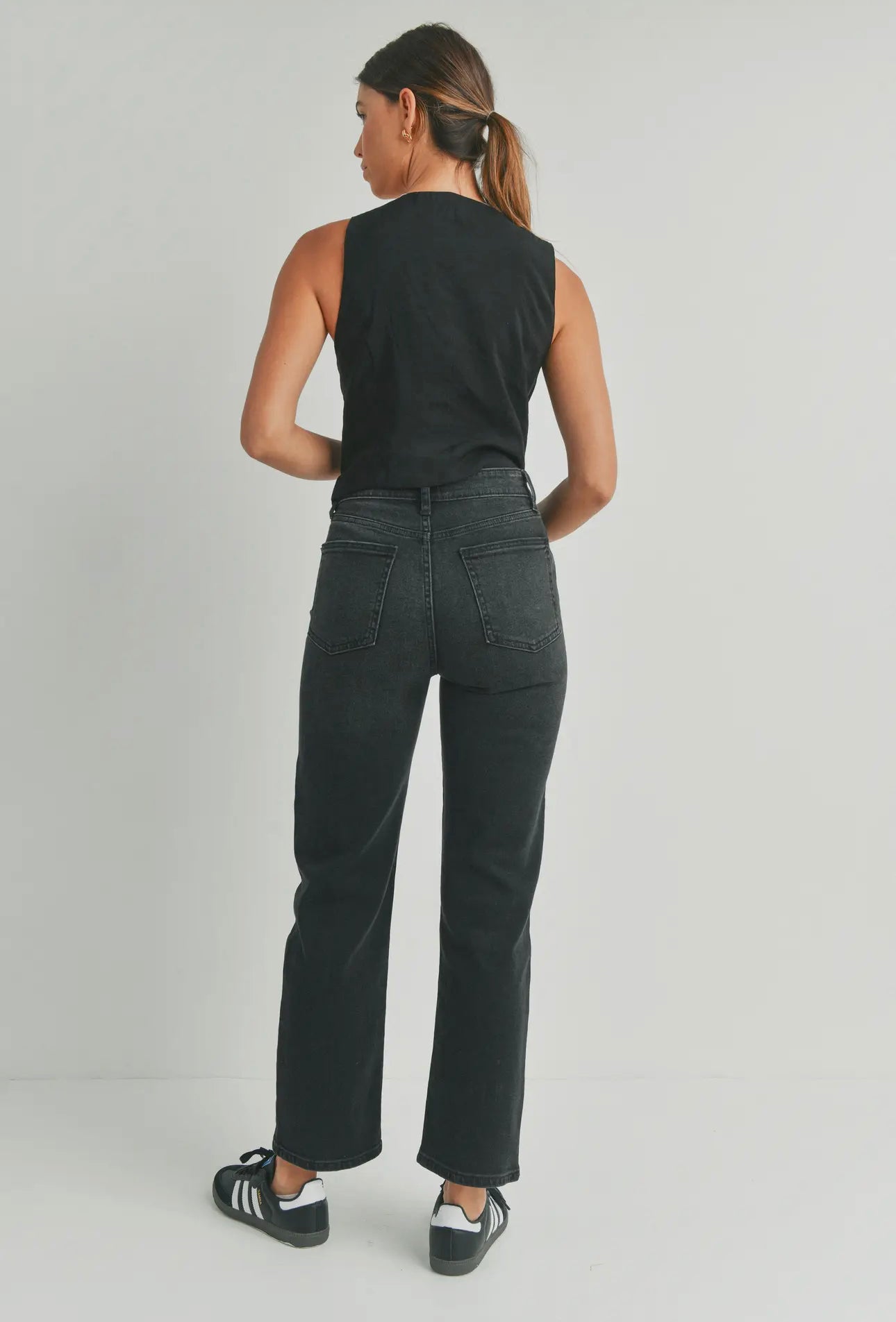 High Rise Clean Straight Leg