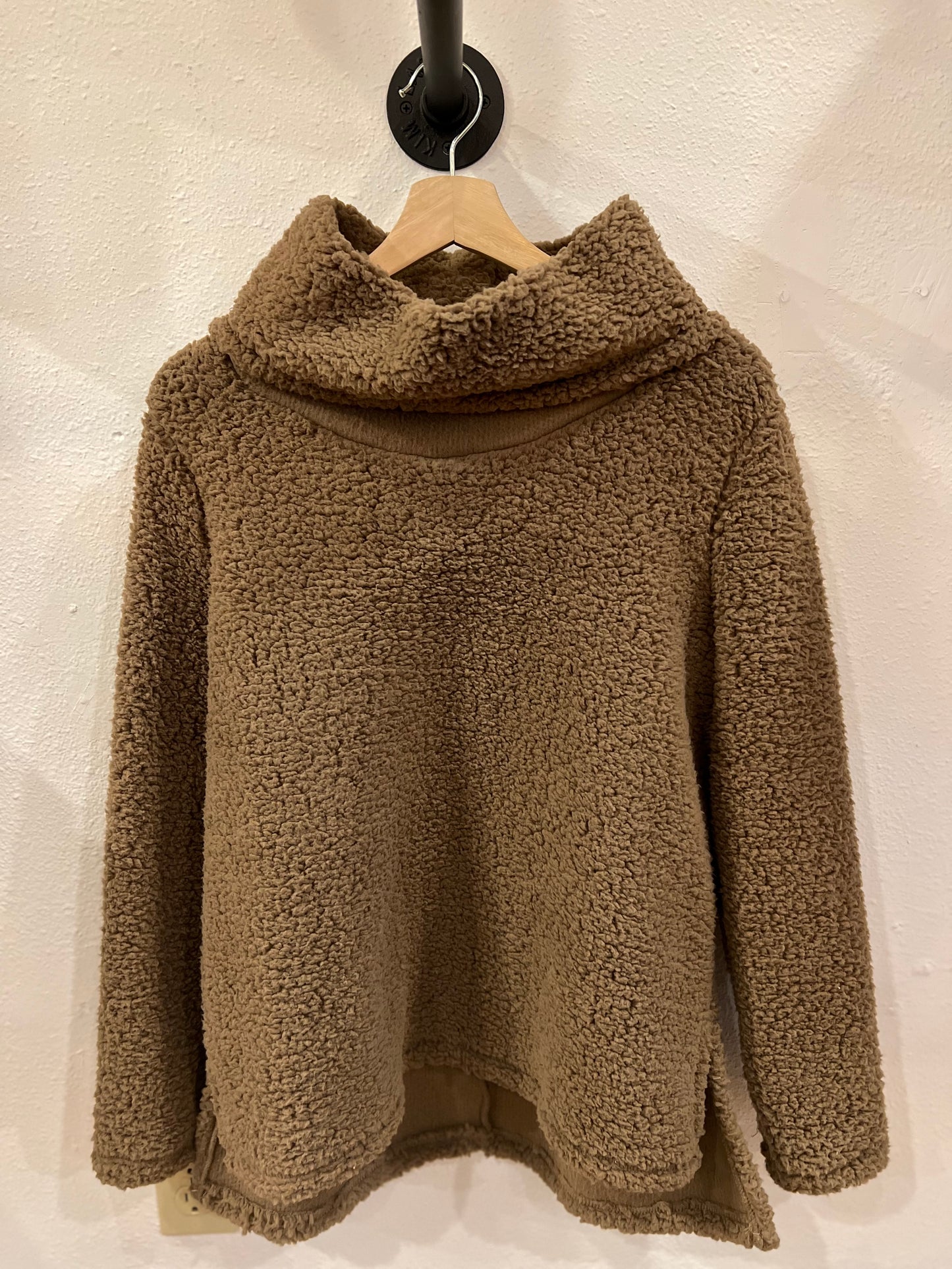 Aspen Sherpa Pullover