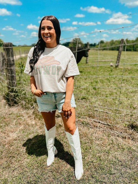 Howdy Western Cowgirl Hat Tee