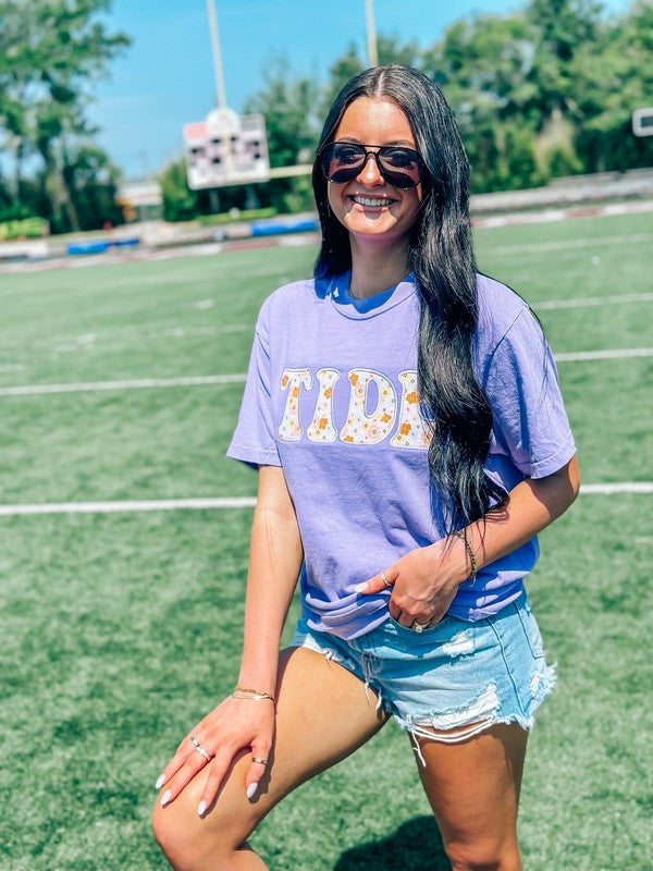 Custom Retro Happy Flower Applique Tee