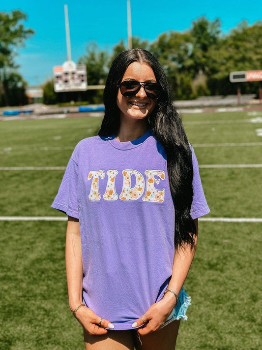 Custom Retro Happy Flower Applique Tee