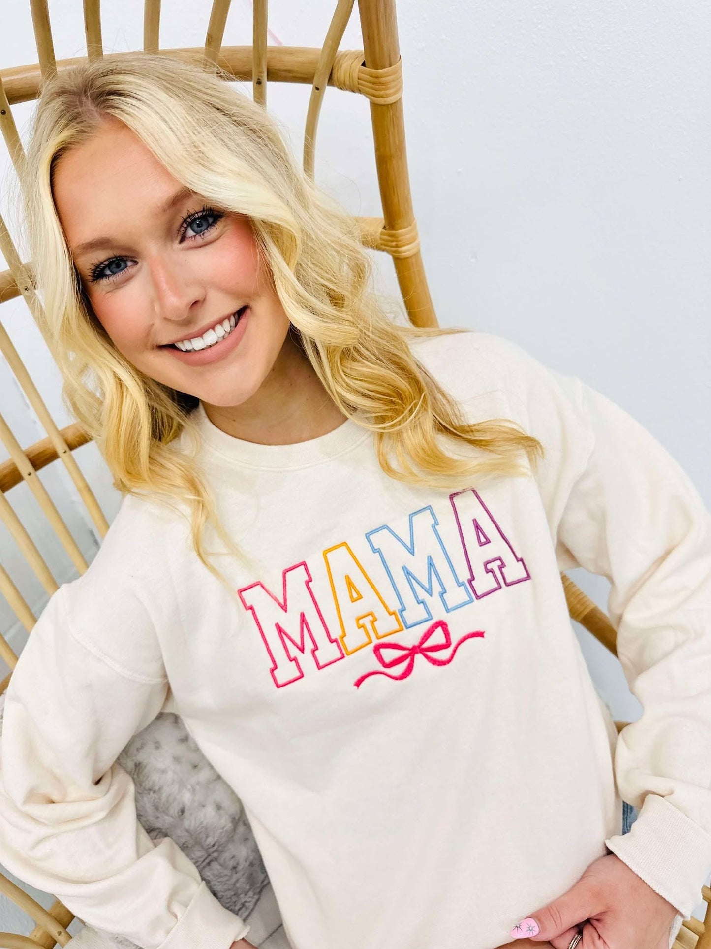 Mama Multi Color Bow Embroidered Sweatshirt