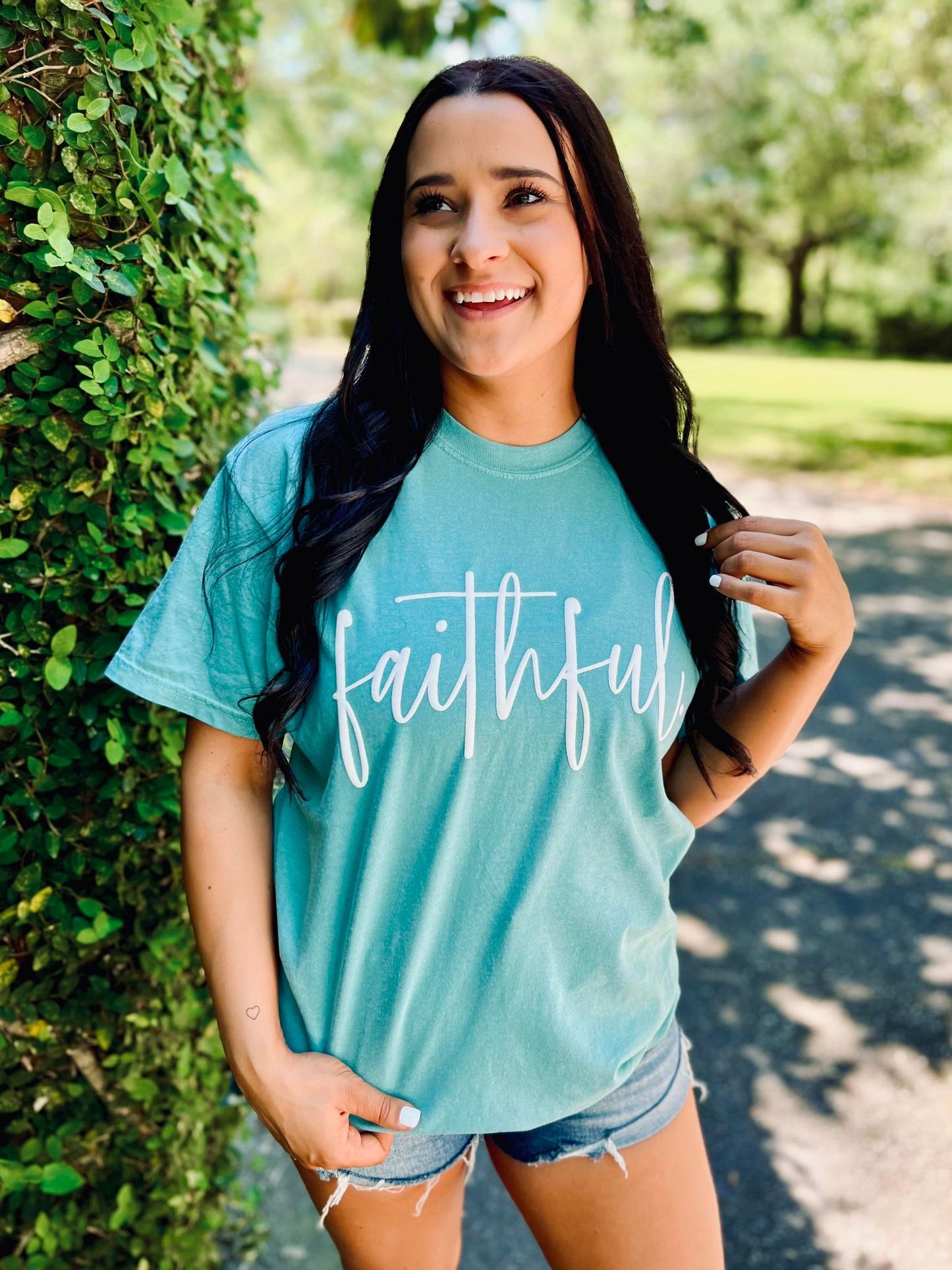 Faithful Script Puff Tee