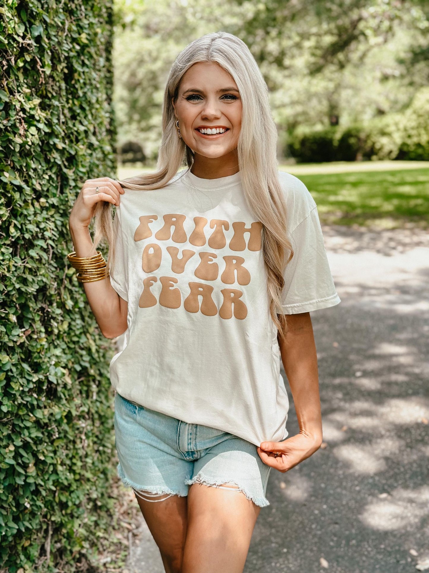 Faith Over Fear Retro Wave Puff Tee