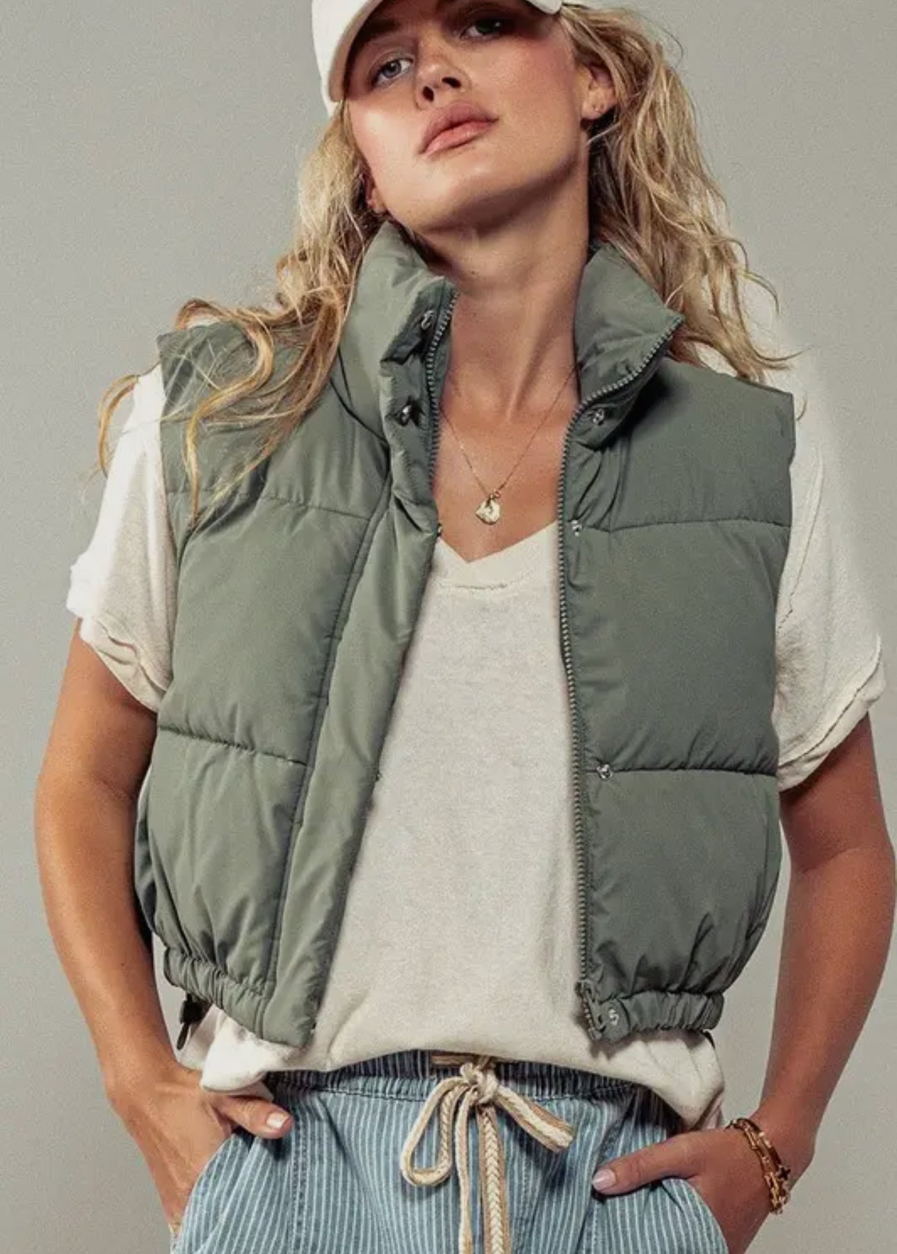 Leni Vest